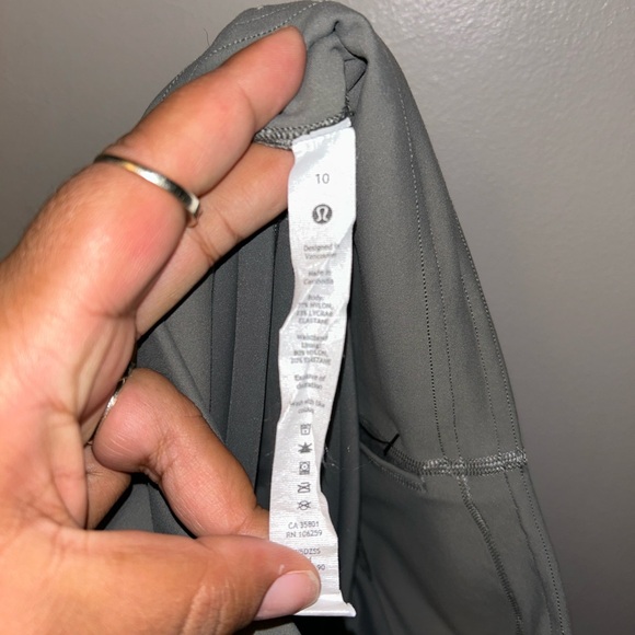 Lululemon leggings - “Wunder Train” full length in army green - Picture 5 of 8